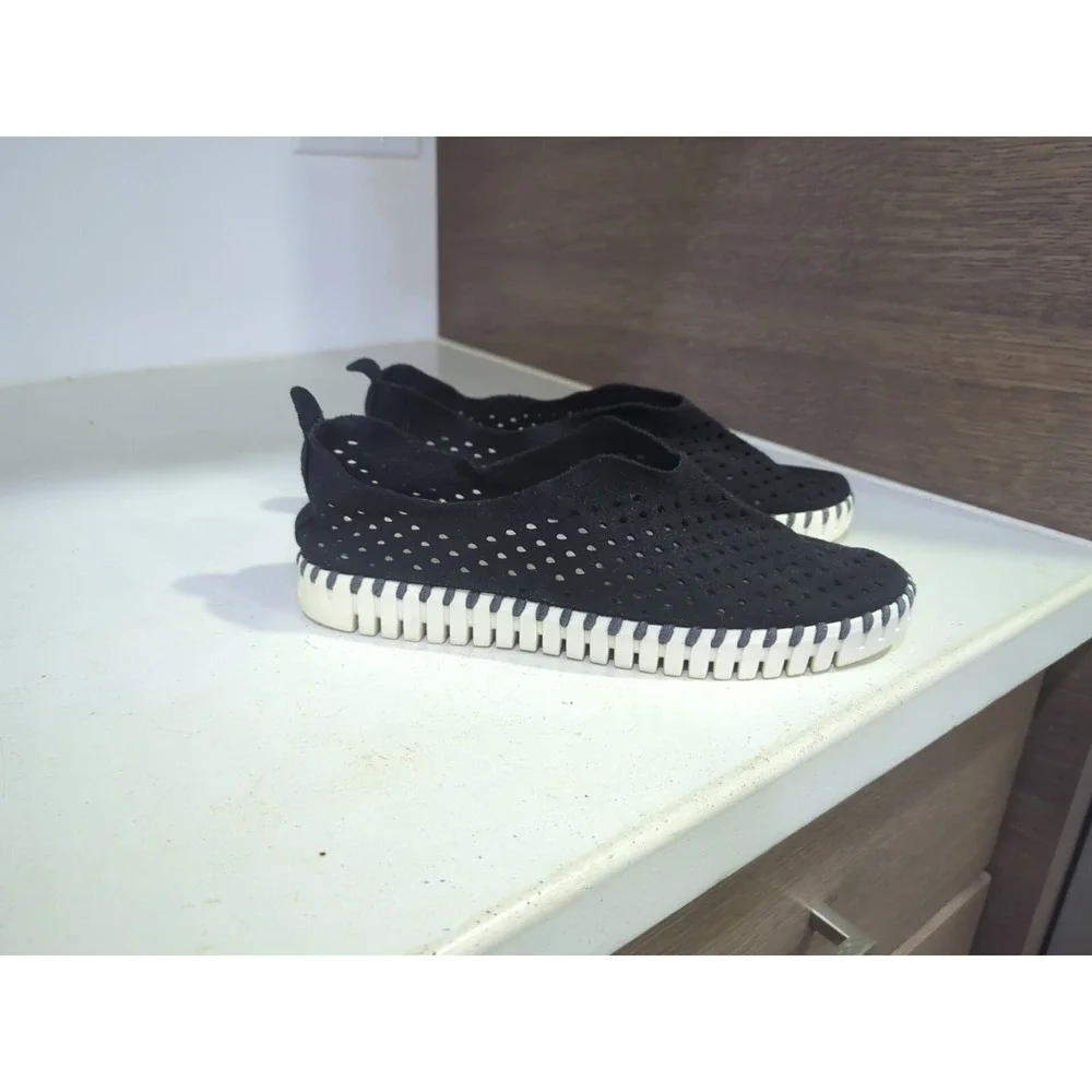 Ilse Jacobsen Tulip Plateau Black Perforated Slip On Sneakers EU 36 US 6-6.5
